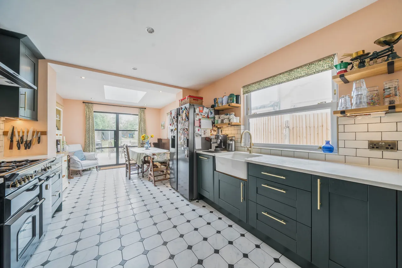 Birchanger Road, SE25, photo 13
