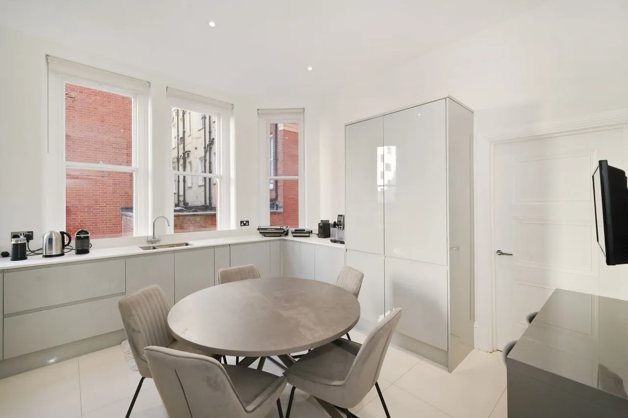 Rutland Court, SW7, photo 9