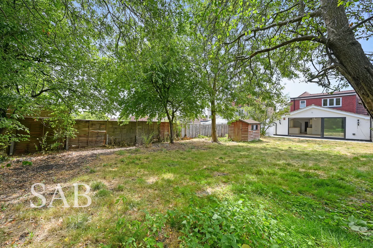 Greenford Gardens, Greenford, UB6, photo 15