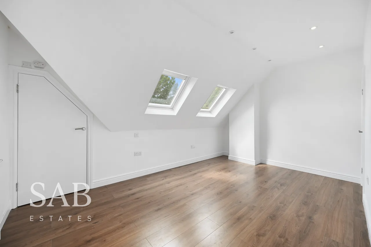 Greenford Gardens, Greenford, UB6, photo 14