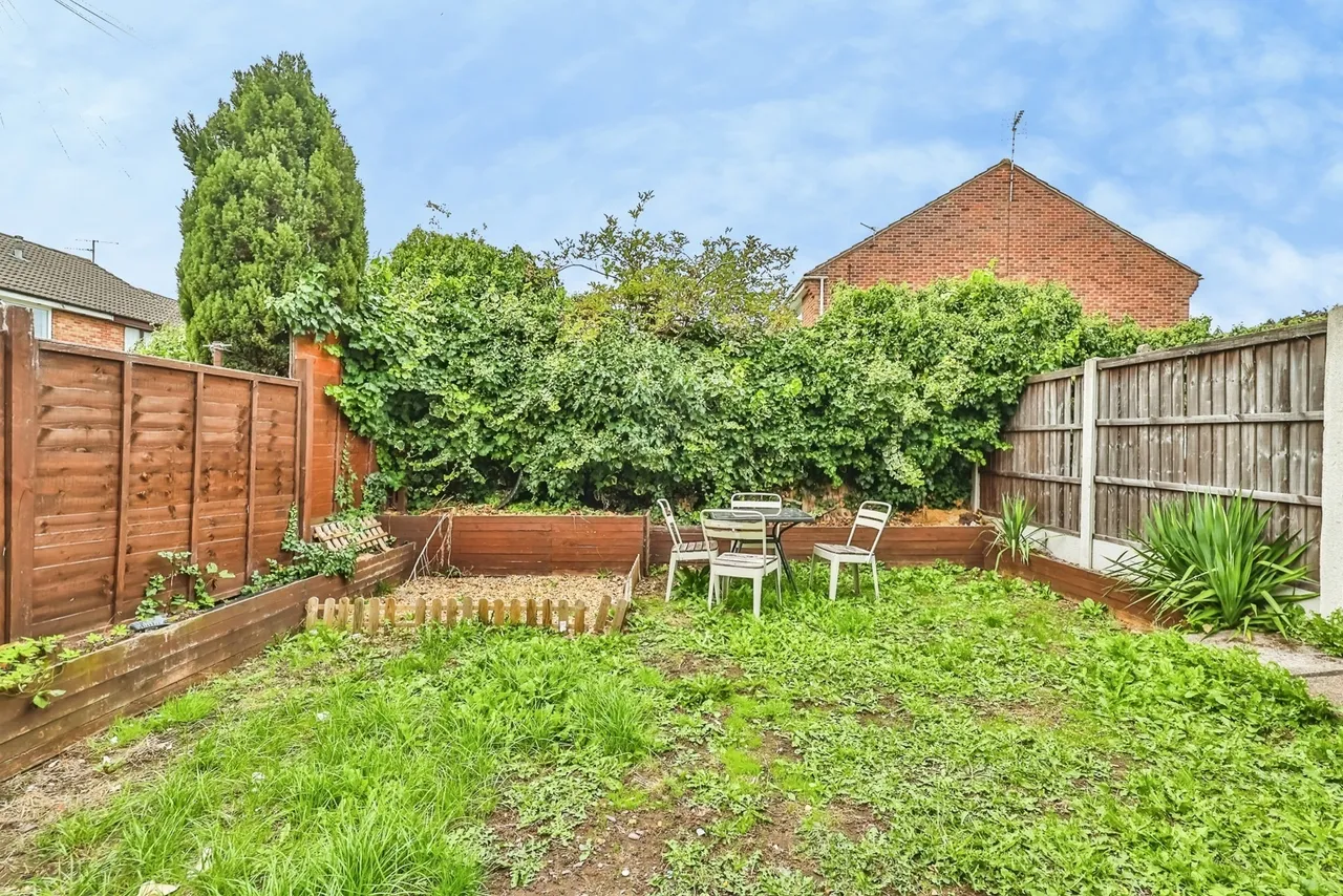 Claremont Avenue, Hucknall, NG15, photo 15