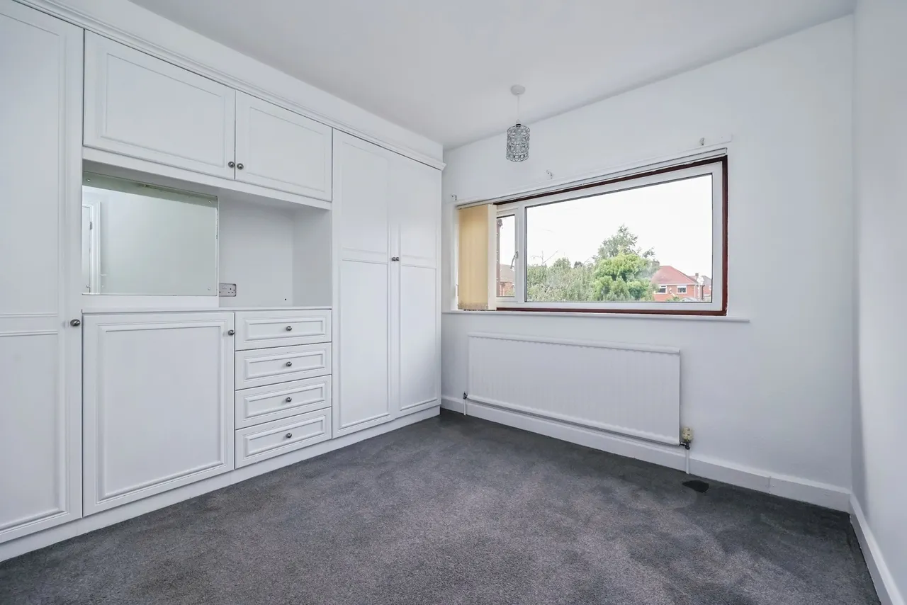Claremont Avenue, Hucknall, NG15, photo 8