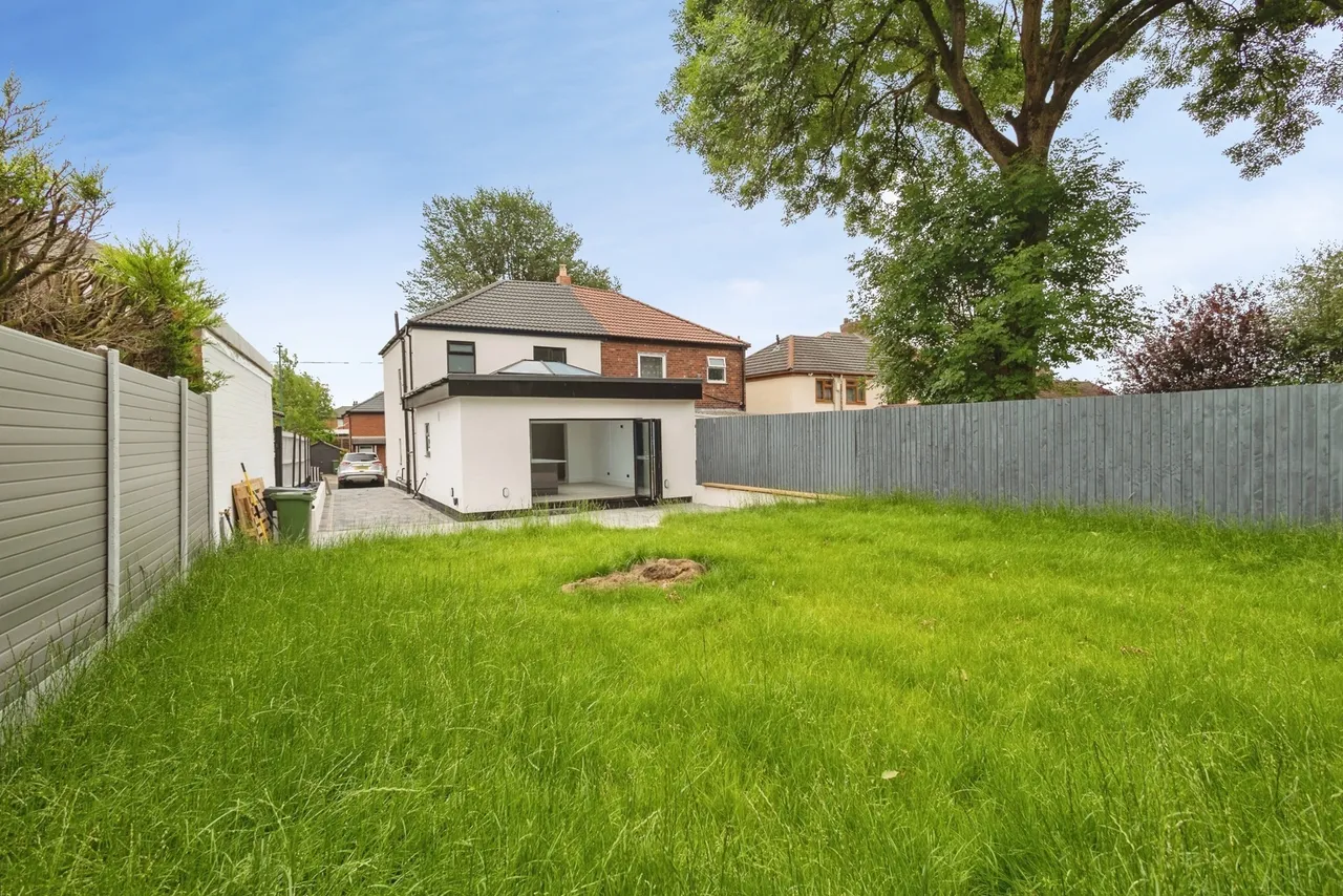 Ridge Hill Lane, Stalybridge, Greater Manchester, SK15, photo 33