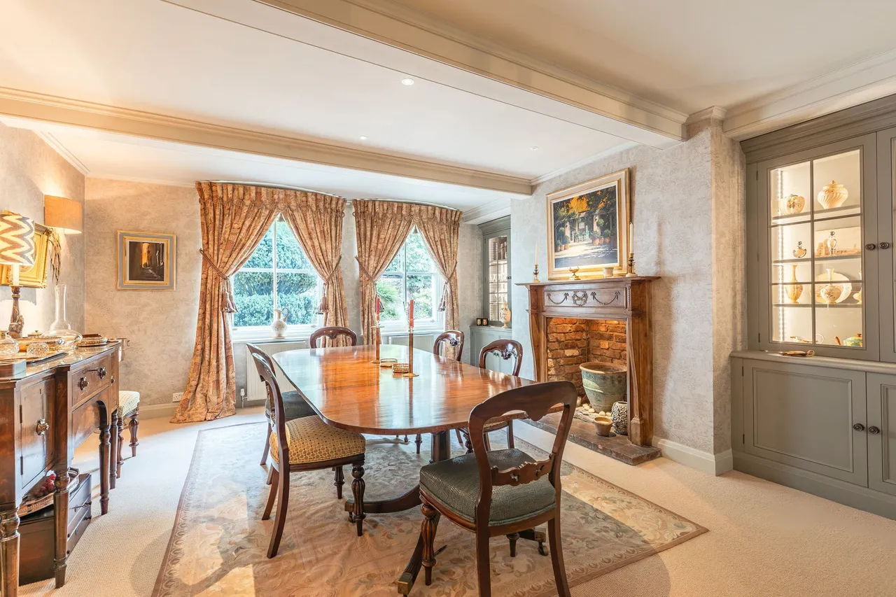 Impressive Home in Grimston Just Over, photo 12