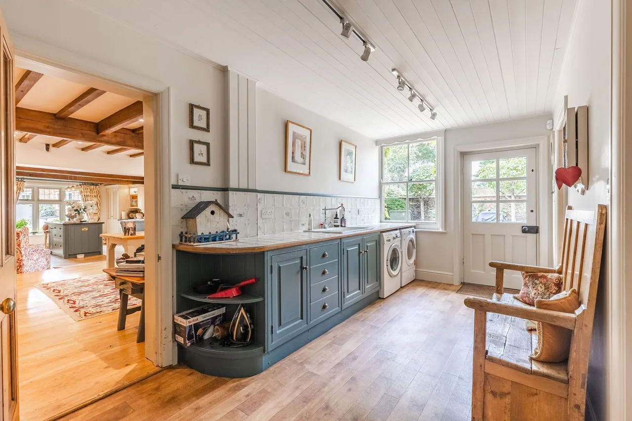 Impressive Home in Grimston Just Over, photo 18