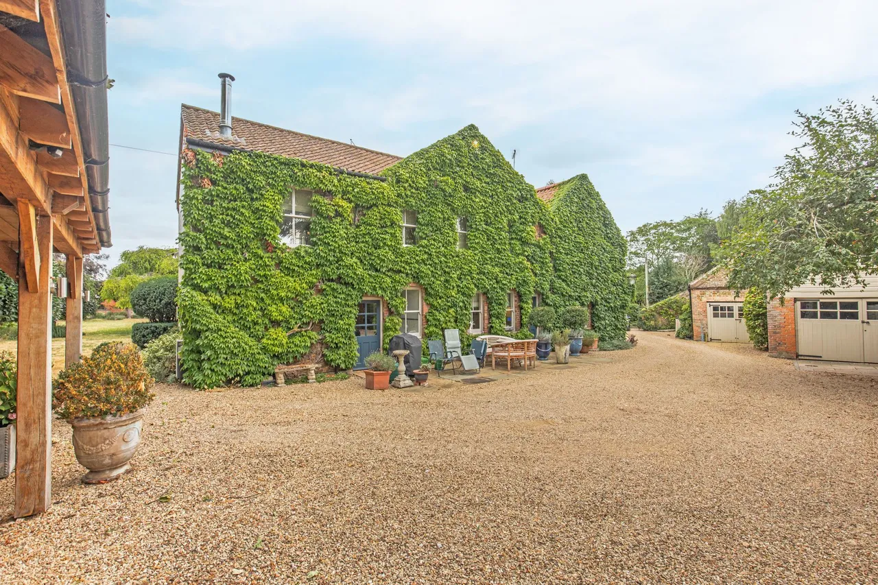 Impressive Home in Grimston Just Over, photo 21