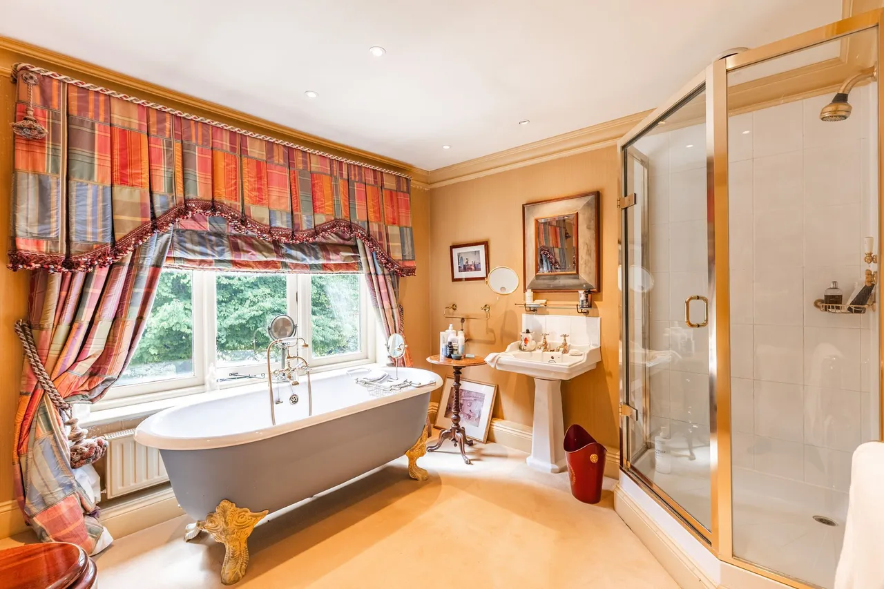 Impressive Home in Grimston Just Over, photo 13