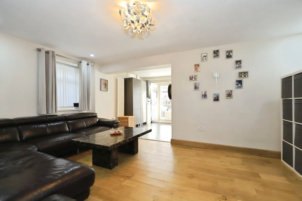 Connaught Avenue, Kidderminster, photo 6