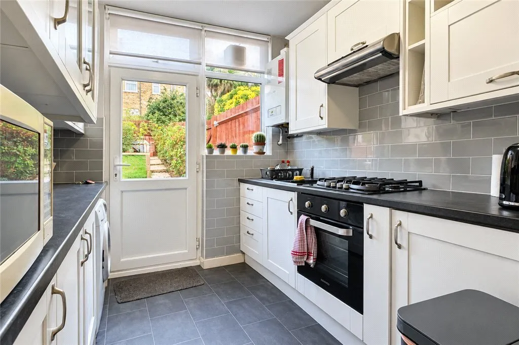 Hatch Road, London, SW16, photo 7