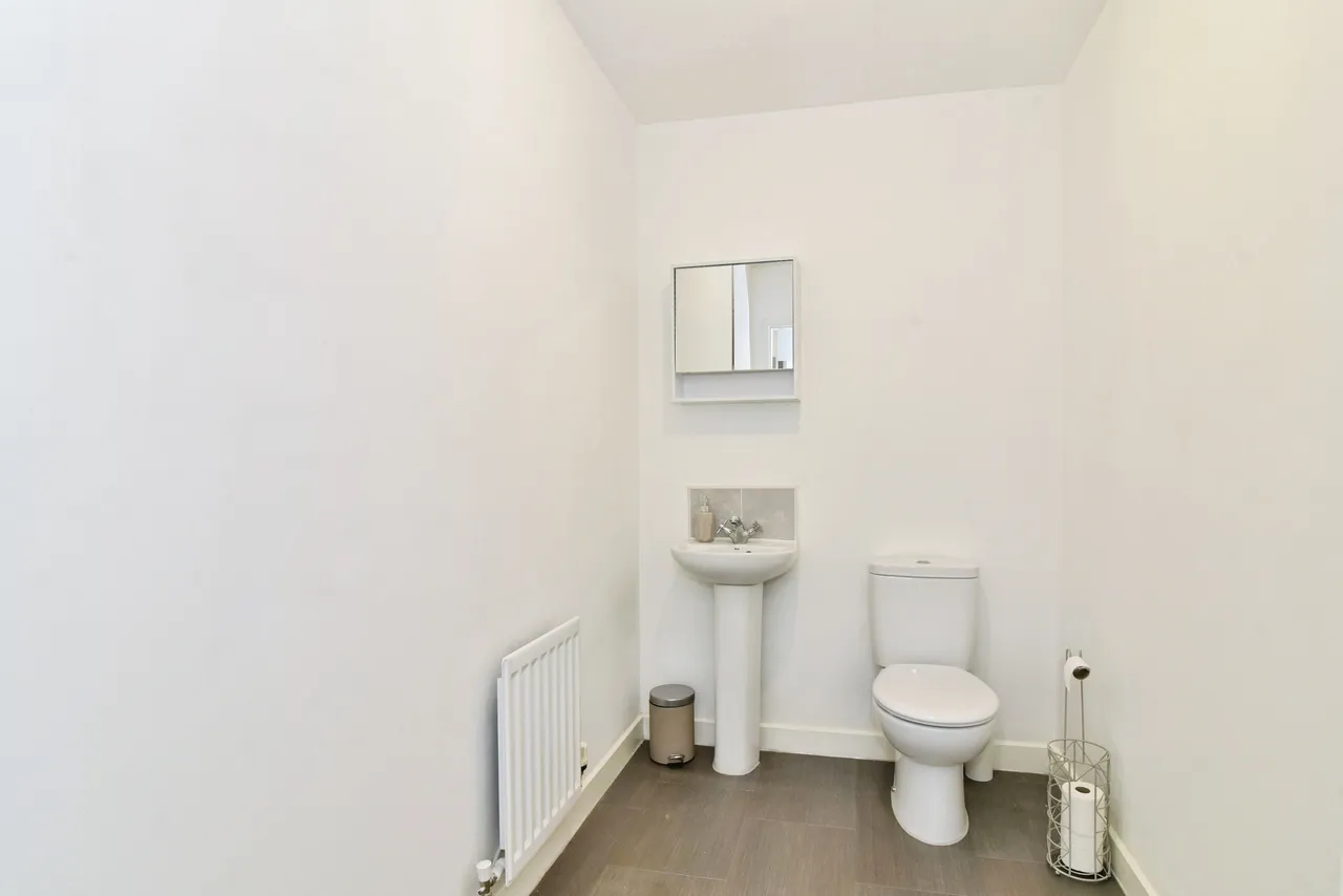 Brooks Drive, Rotherham, photo 11