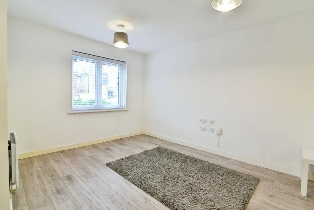 Brooks Drive, Rotherham, photo 6