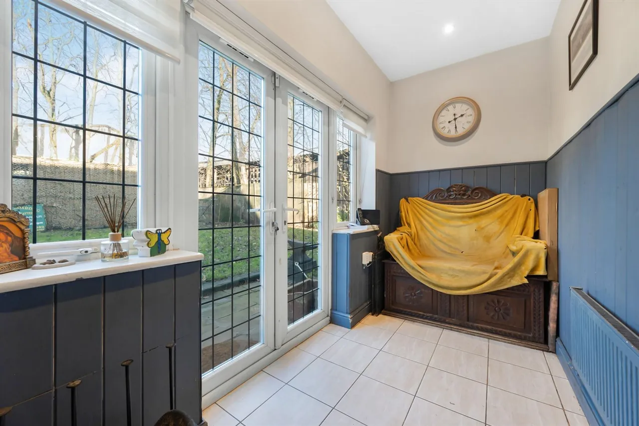Little Ees Lane, Sale, photo 15