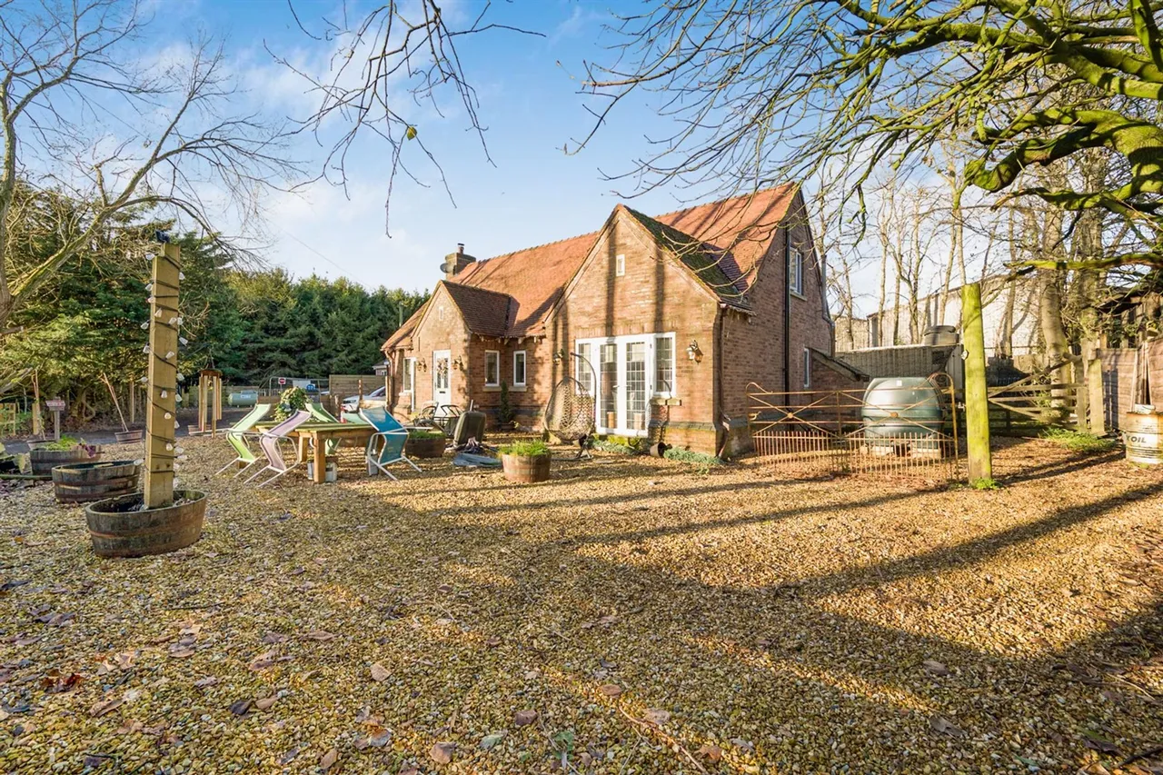 Little Ees Lane, Sale, photo 34