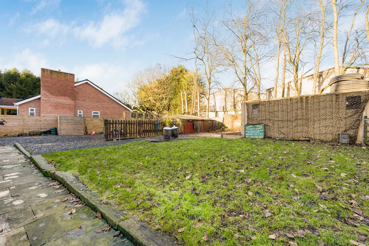 Little Ees Lane, Sale, photo 30