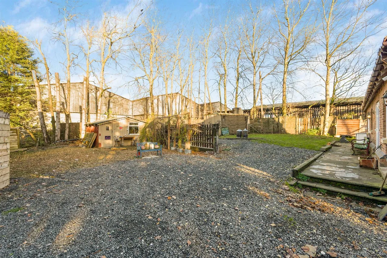 Little Ees Lane, Sale, photo 27