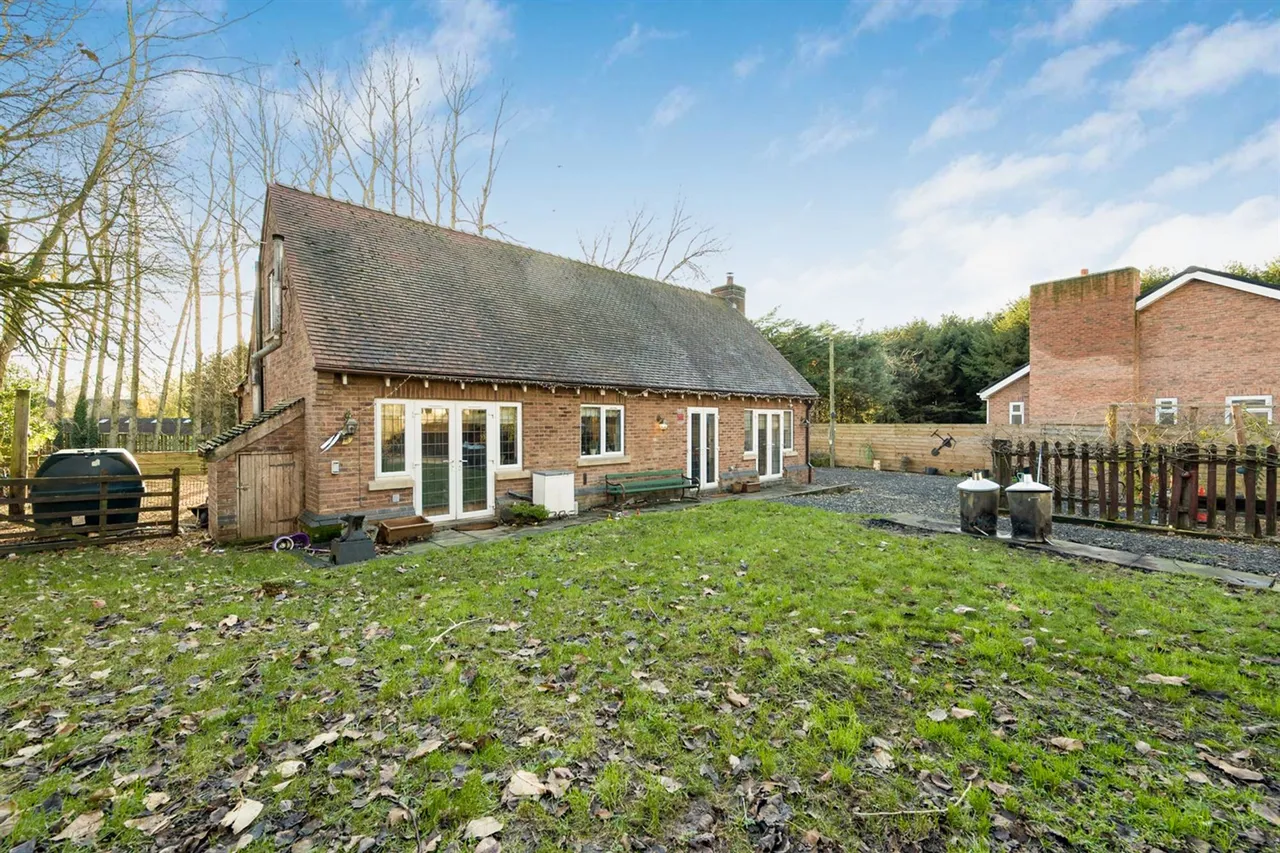 Little Ees Lane, Sale, photo 31