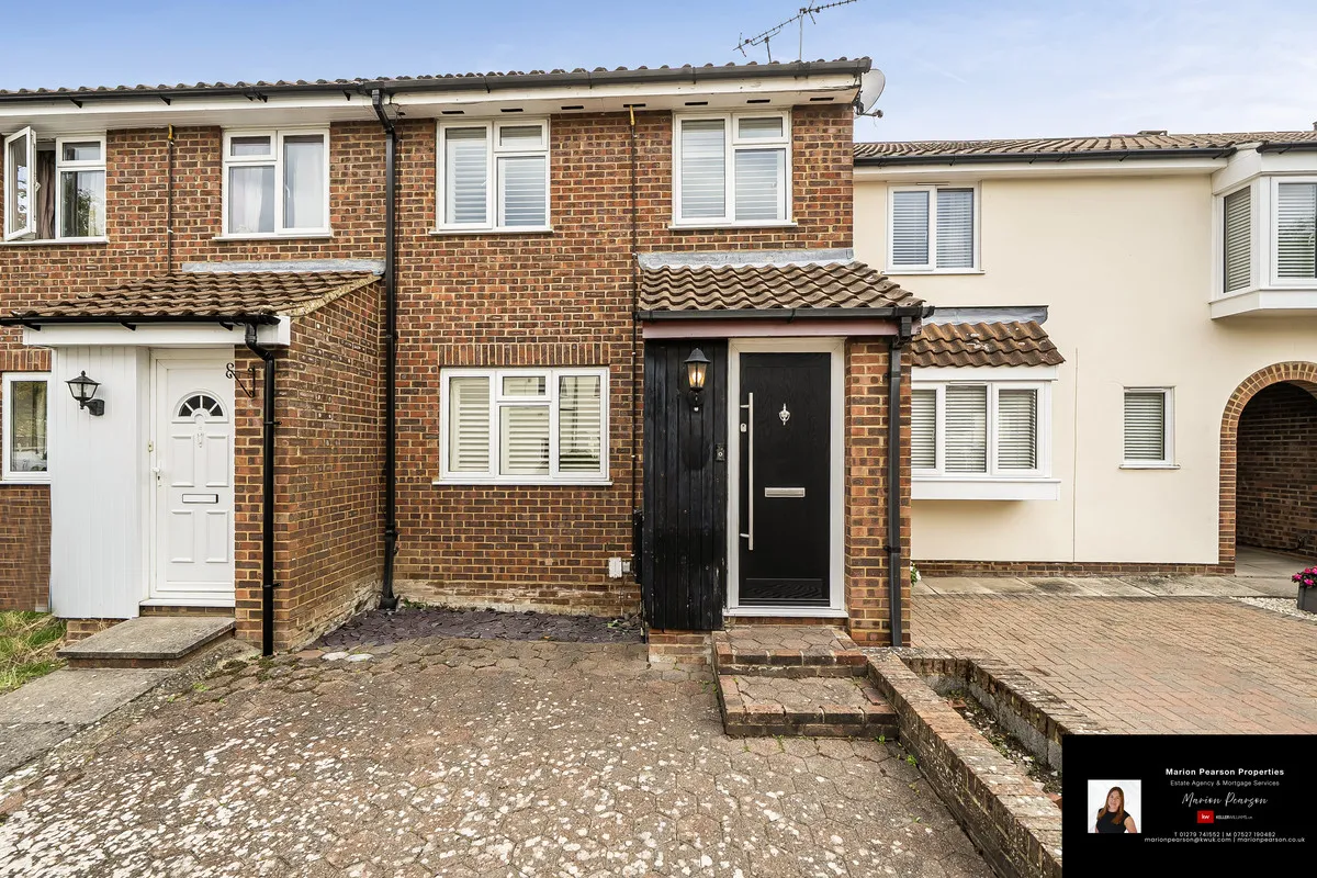 3 bed house for sale, The Meadows, Sawbridgeworth, CM21
