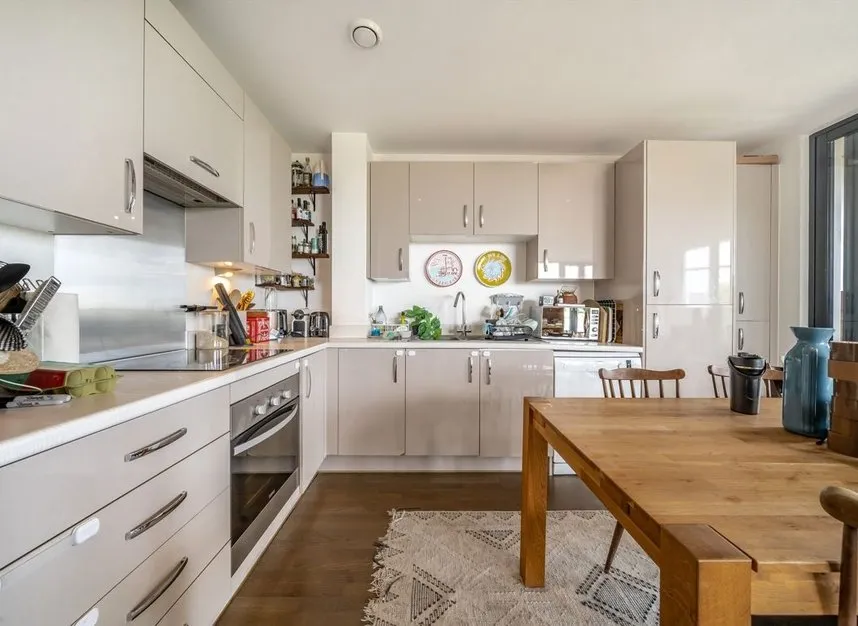 Gibbs Lane, Hackney, E2, photo 6