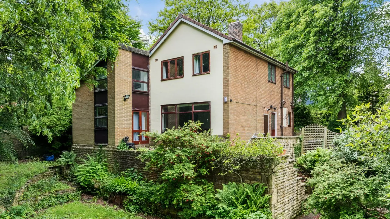 4 bed house for sale, Town Gate, Calverley, LS28