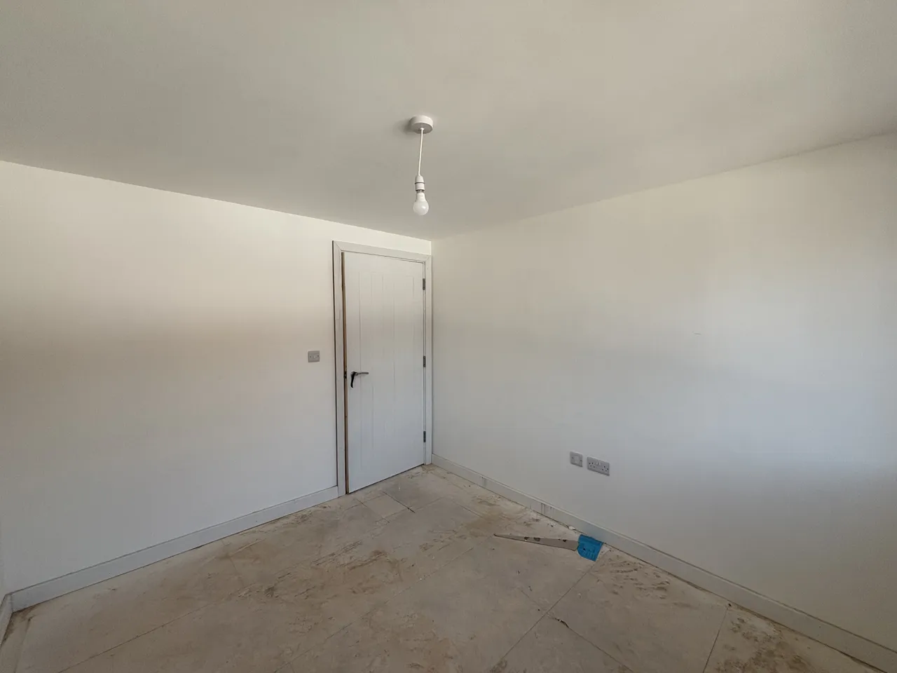 Walker Avenue, Wolverton Mill, MK12, photo 4