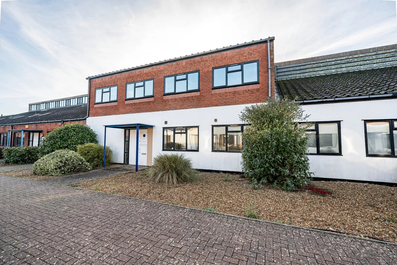 Walker Avenue, Wolverton Mill, MK12, photo 5