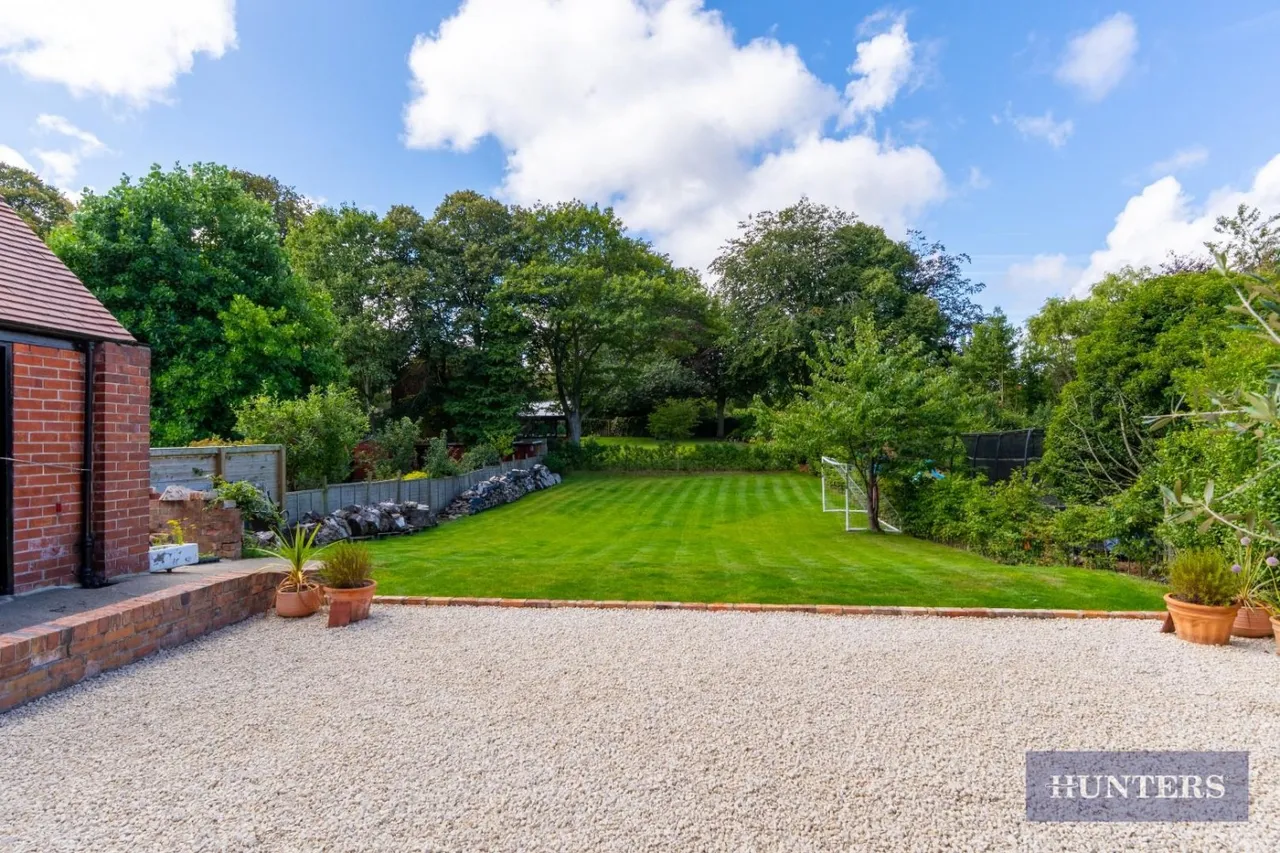 Scalby Road, Scarborough, YO12, photo 31