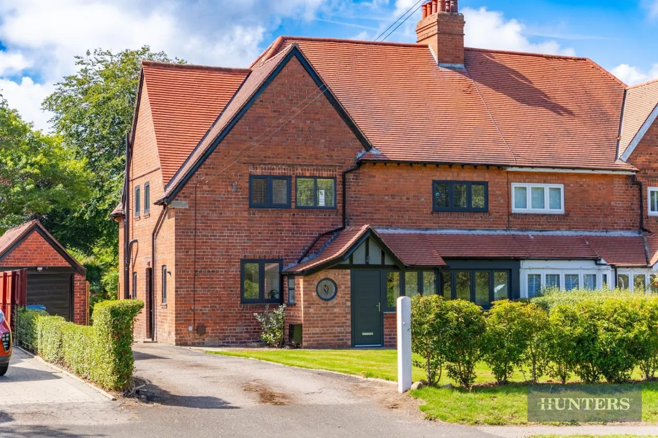 4 bed house for sale, Scalby Road, Scarborough, YO12