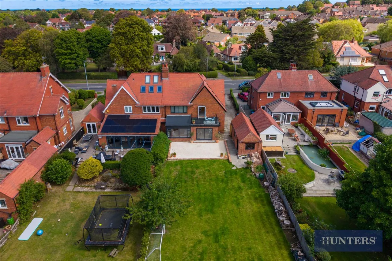 Scalby Road, Scarborough, YO12, photo 28