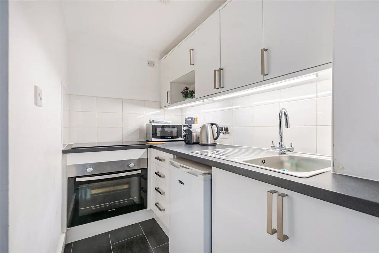 Warwick Way, London, SW1V, photo 2
