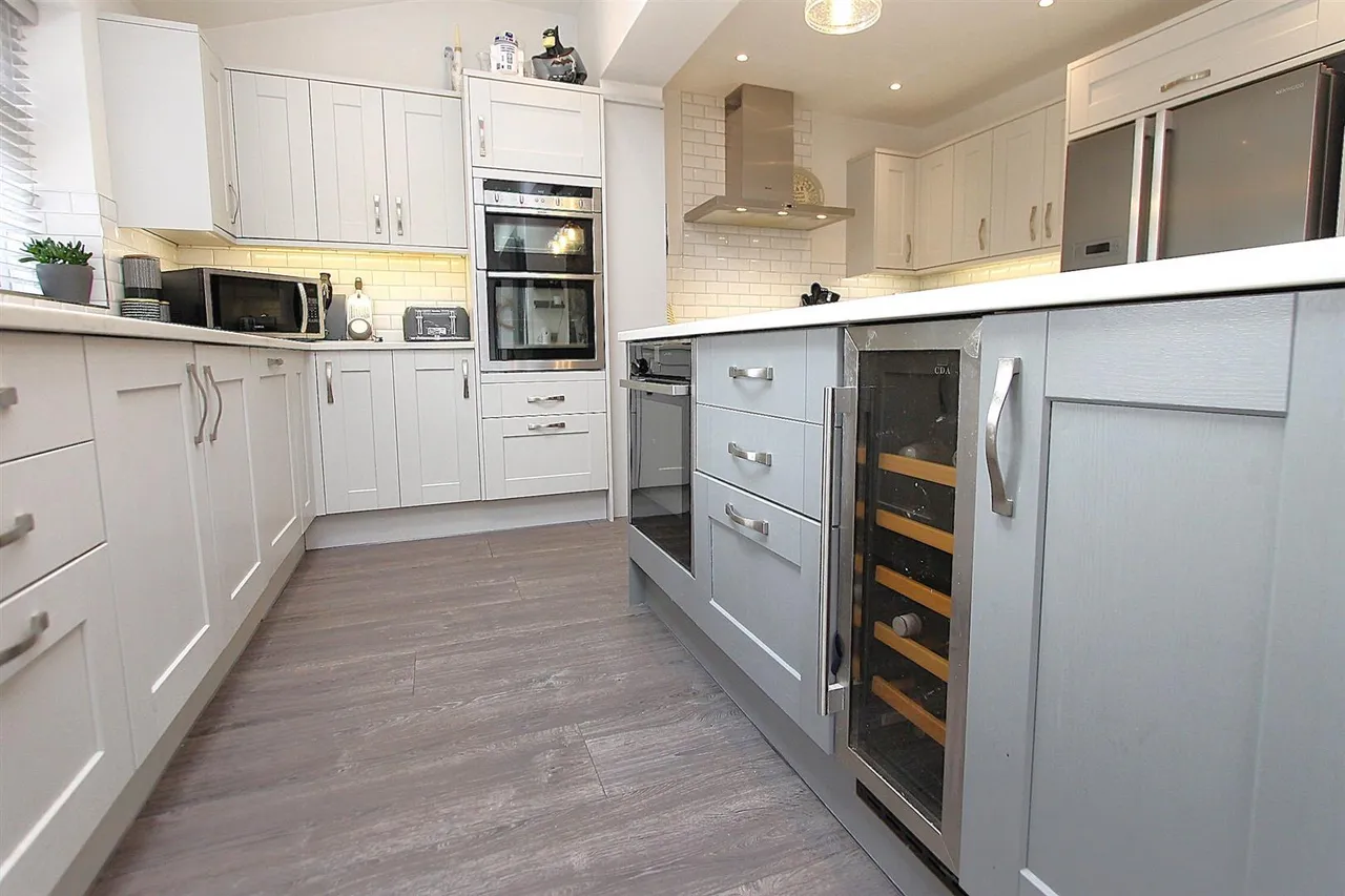 Croftwood Road, Stourbridge, photo 17