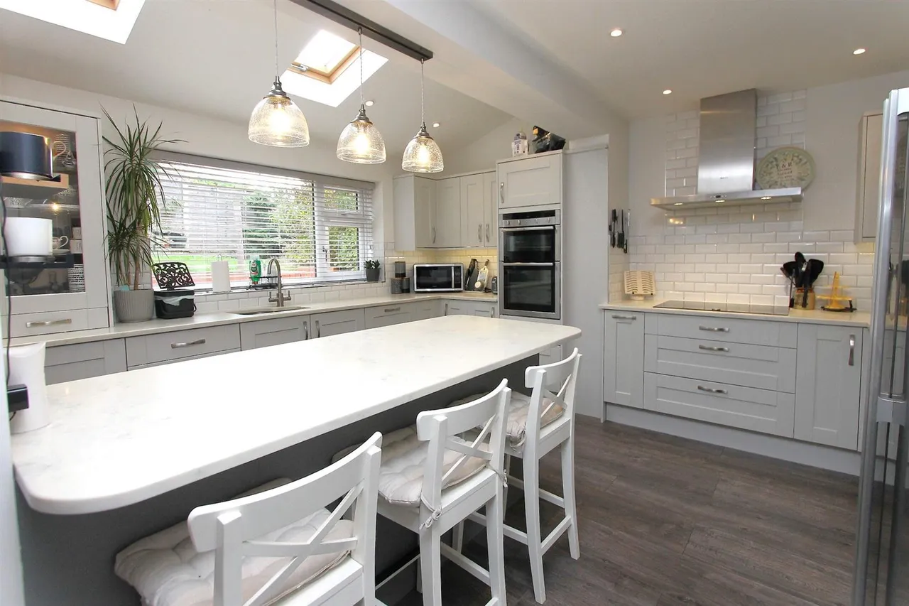 Croftwood Road, Stourbridge, photo 7