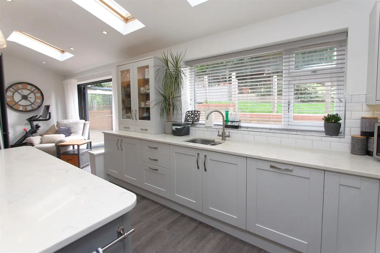 Croftwood Road, Stourbridge, photo 10