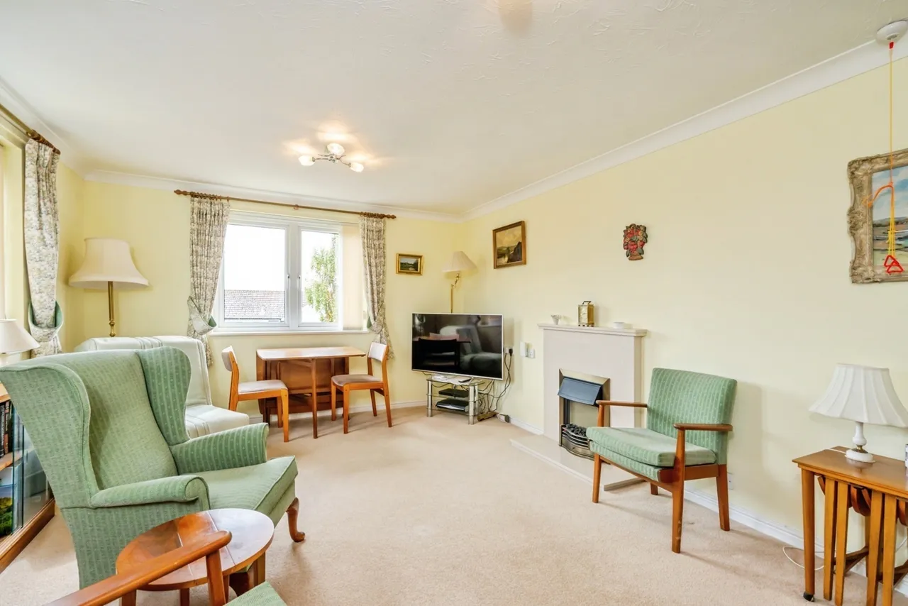 Shrubbs Drive, Bognor Regis, PO22, photo 13