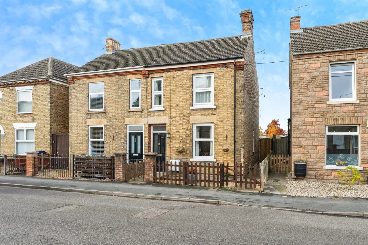 3 bed house for sale — New Park, MARCH