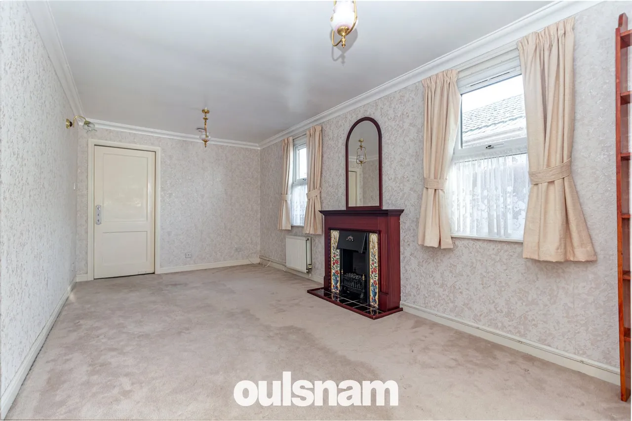 Hawkesley Crescent, West Heath, Birmingham, B31 4DN, photo 2