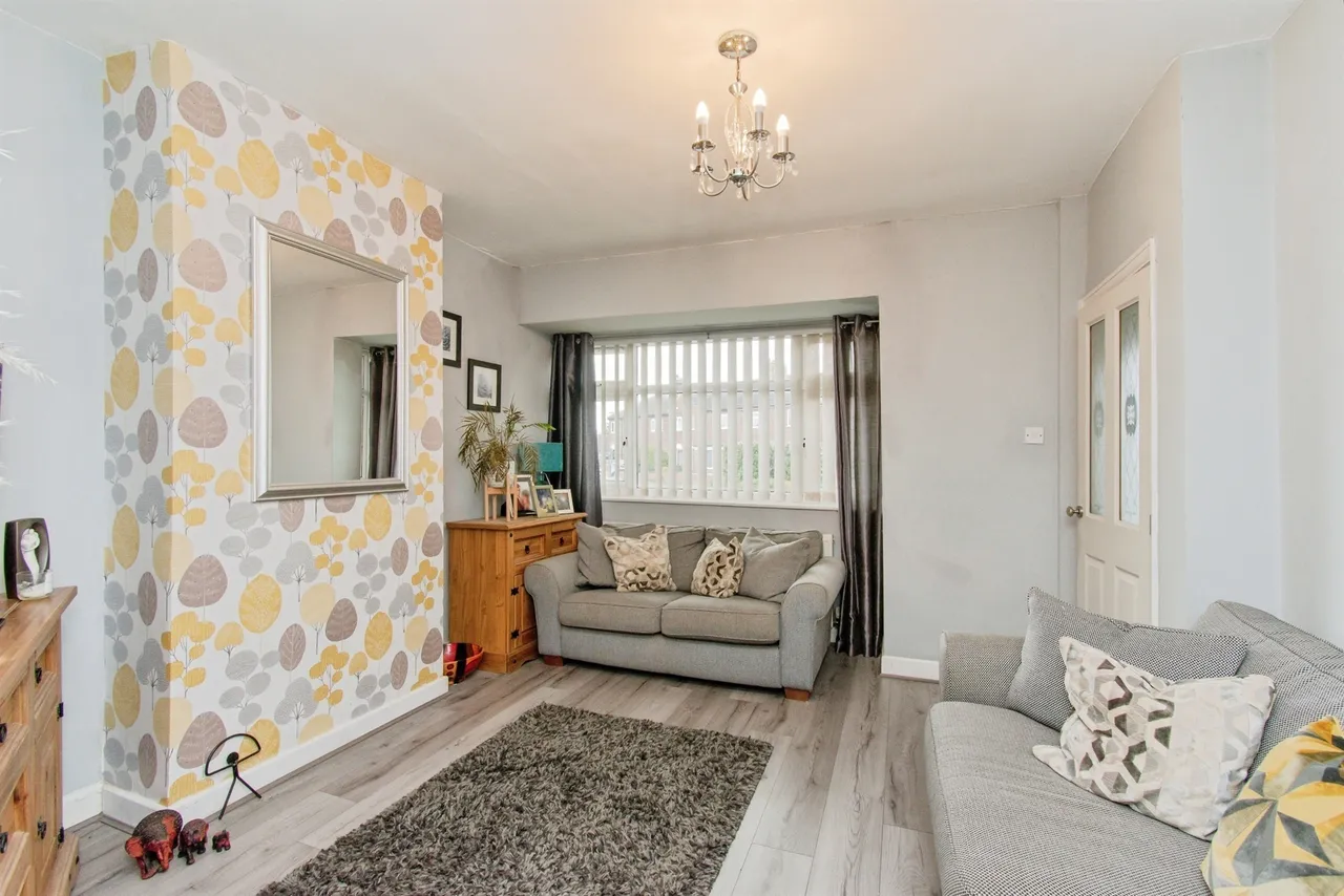 Pinders Crescent, KNOTTINGLEY, photo 5