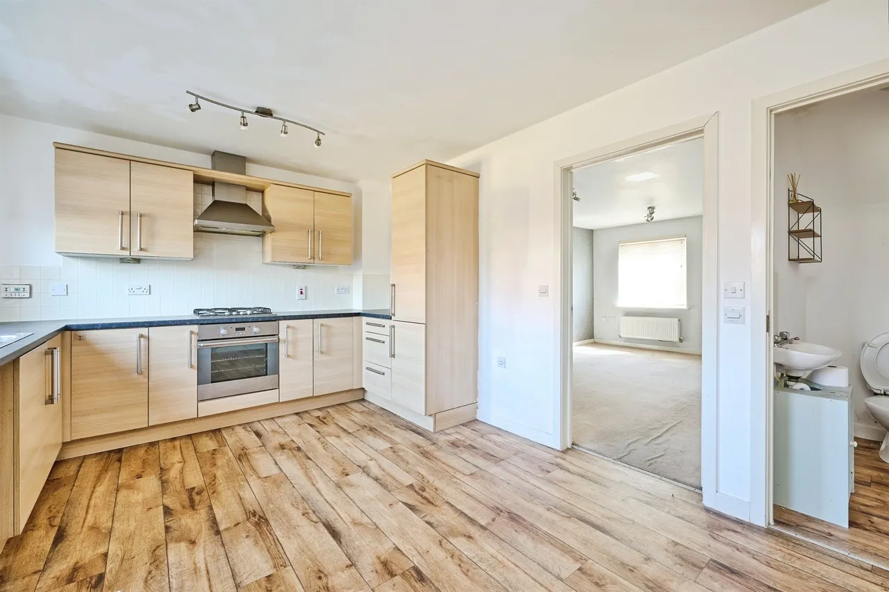 Albert Crescent, Peterborough, PE7, photo 2