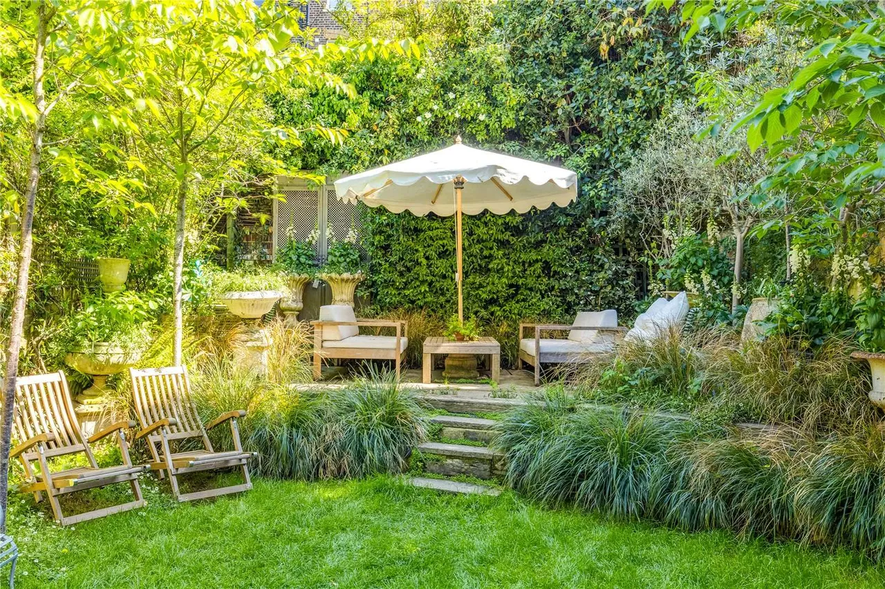 South Hill Park Gardens, Hampstead, London, NW3 2TG, photo 10