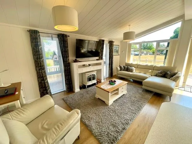 Merley House Lane, Poole, BH21, photo 2