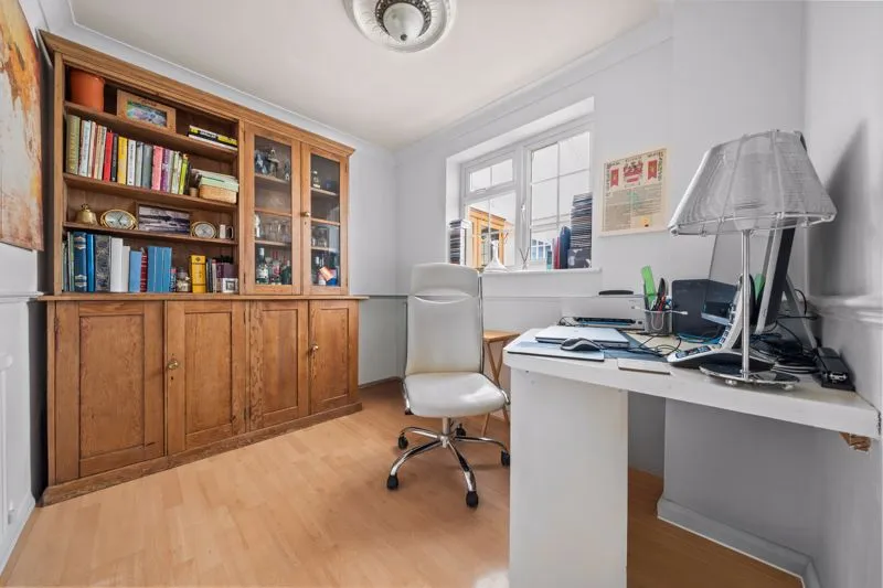Sackville Road, Sutton SM2 6HS, photo 9