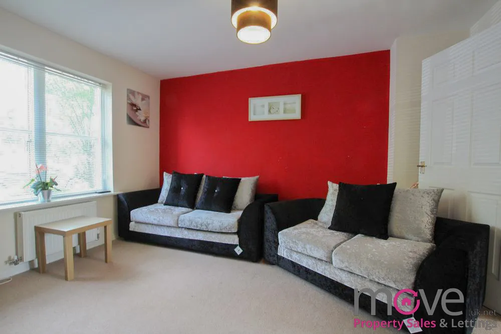 Room 6, 56, Pinewood Drive, Cheltenham, GL51 0GH, photo 4