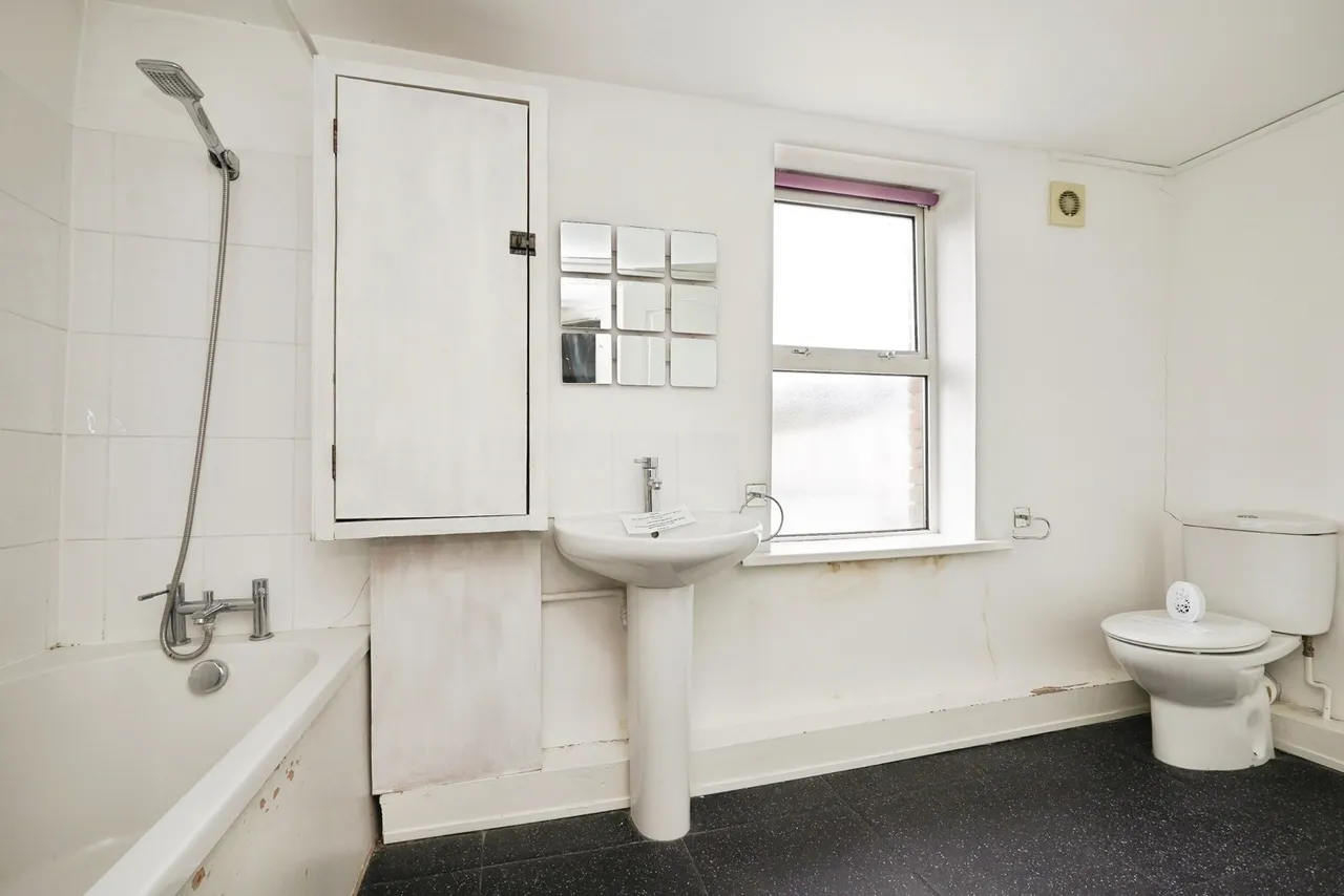 Tower Hamlets Street, Dover, Kent, CT17, photo 7