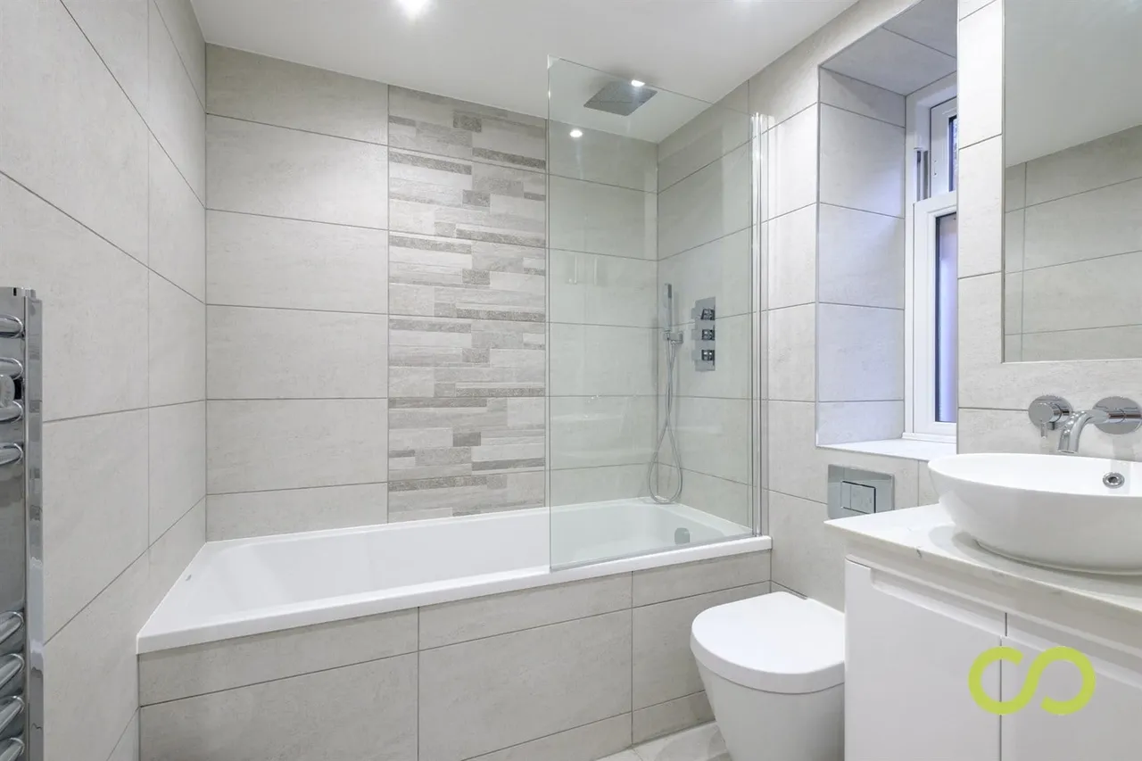 Restmor Way, Hackbridge, SM6, photo 7