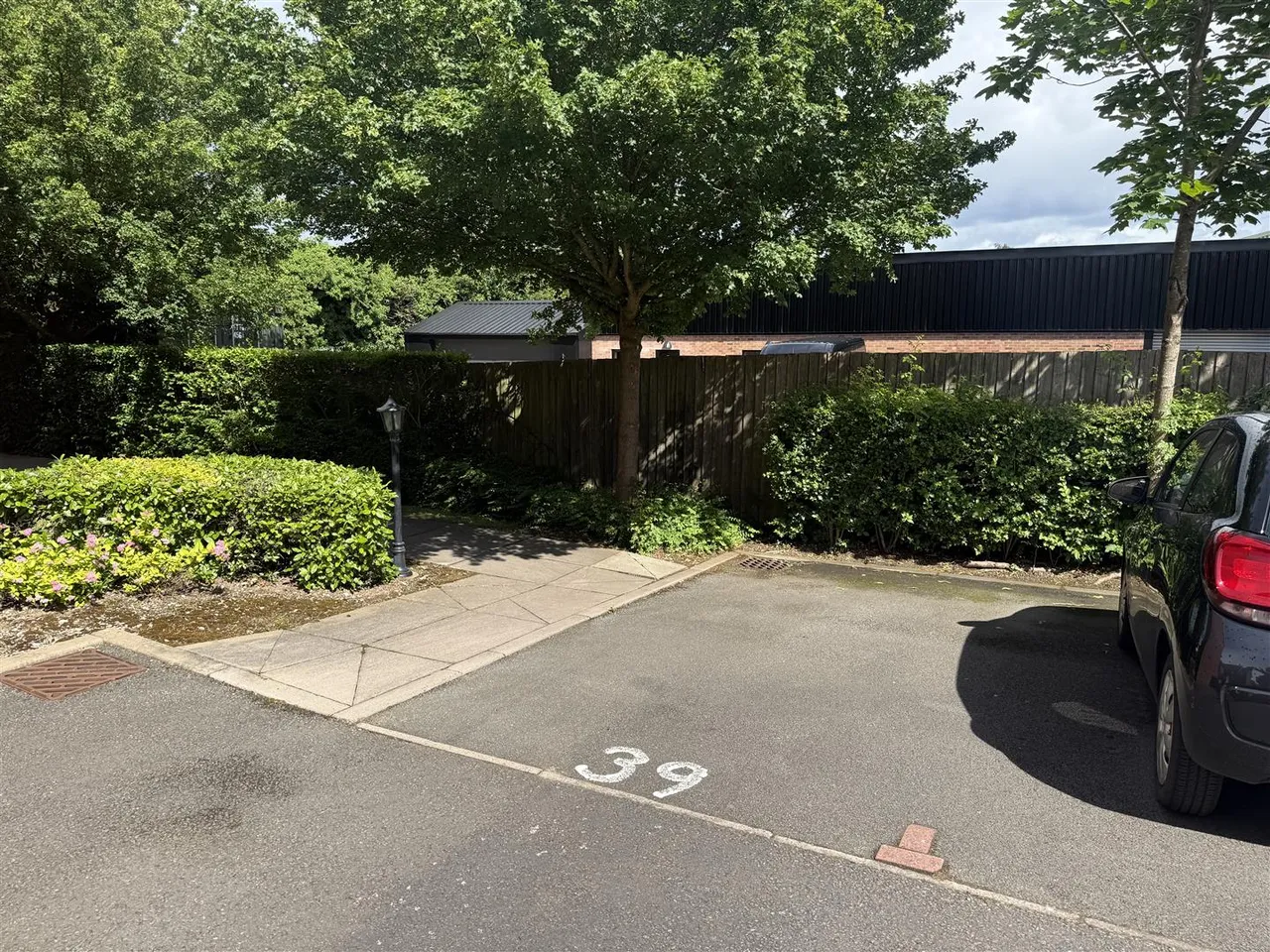 Hendeley Court, Burton-On-Trent, DE14, photo 9
