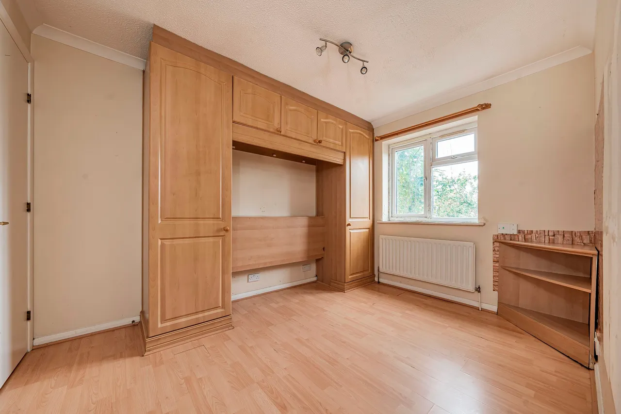 Pacific Close, Feltham, TW14, photo 7