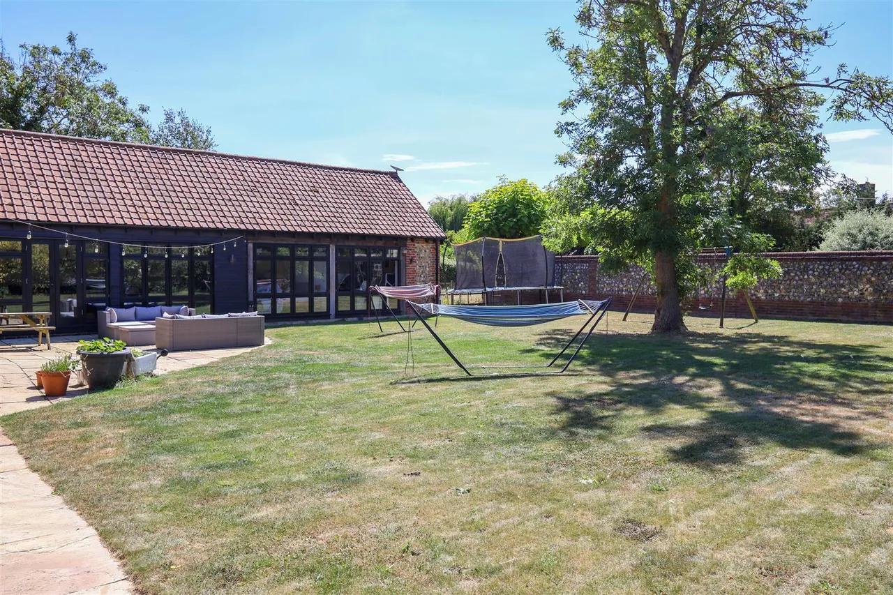 Redgates Lane, Sewards End, CB10, photo 23
