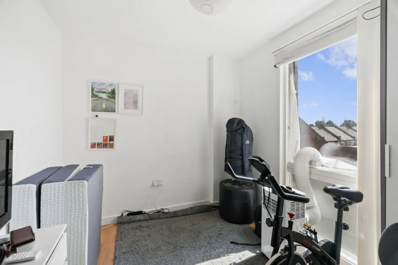 Rucklidge Avenue, London, NW10, photo 12