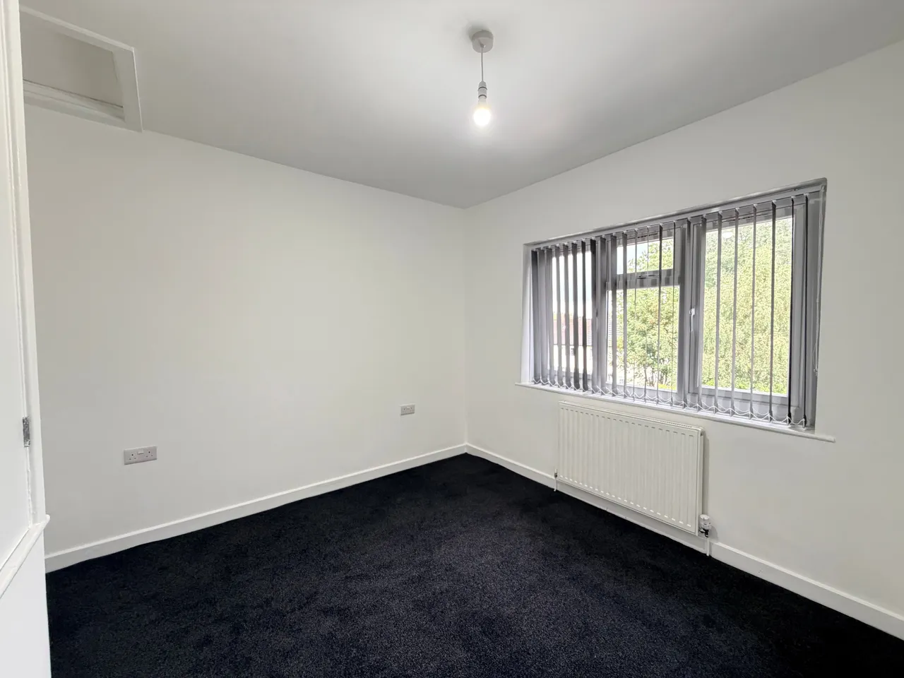 Button Lane, Manchester, M23 0LZ, photo 6