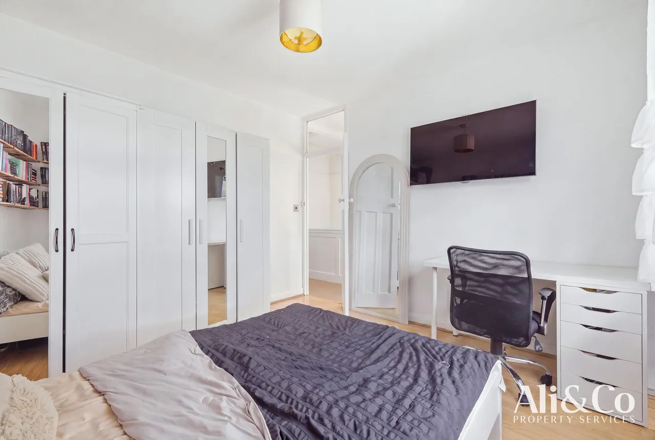 Palmerston Road, Grays, Essex, RM20 4YP, photo 17