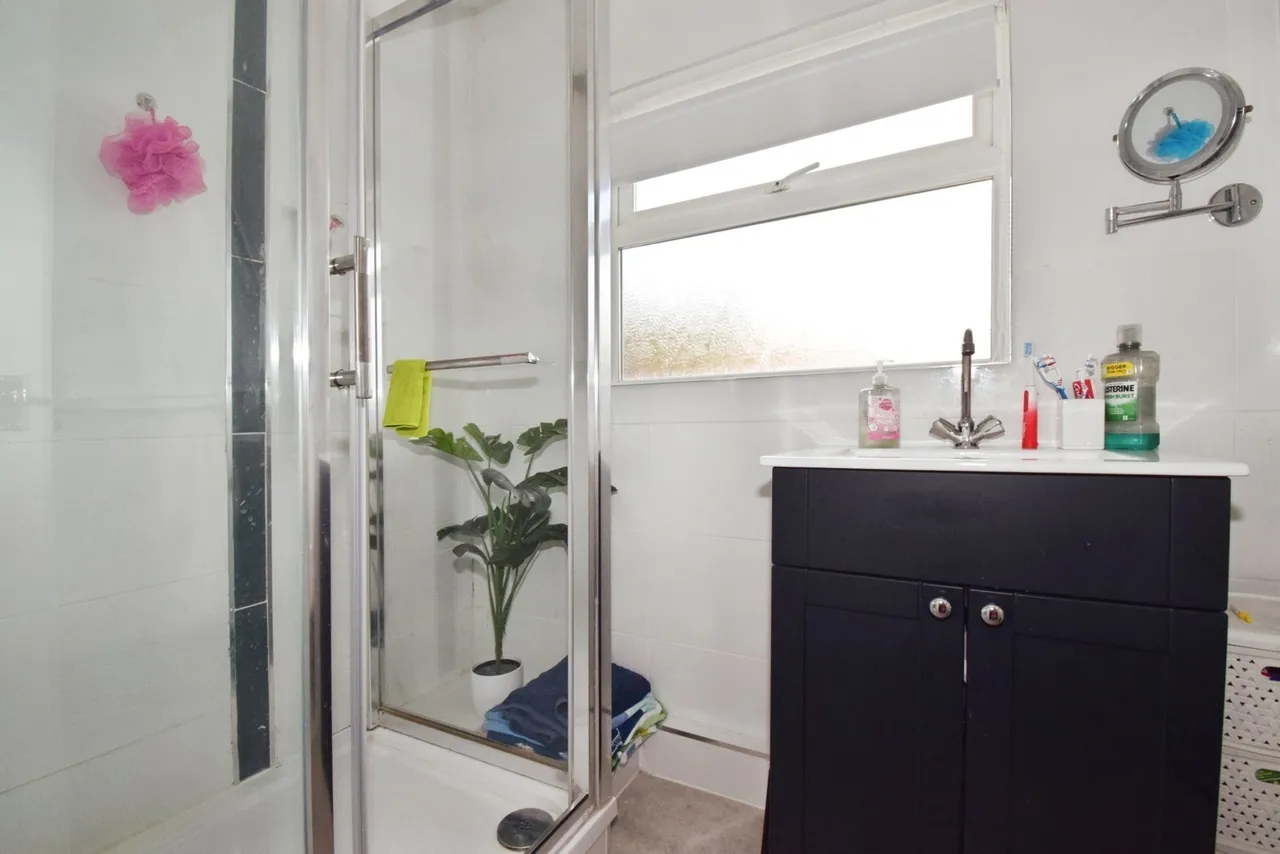 Greengate Lane, Leicester, LE4, photo 13